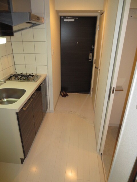 物件内観写真8　(廊下)