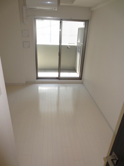 物件内観写真15　(居室)