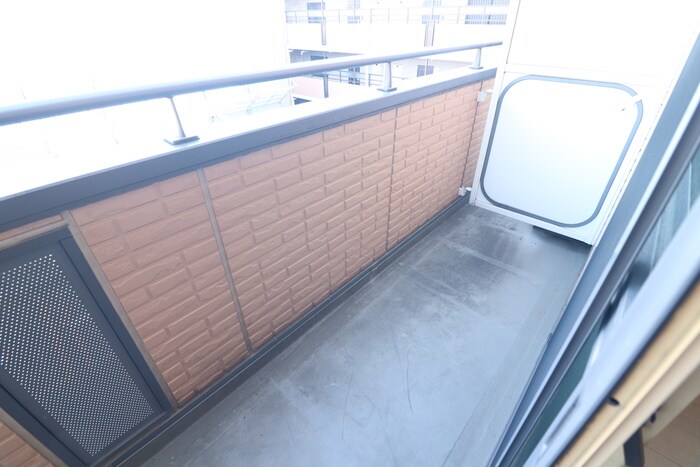 物件内観写真13　(ベランダ・バルコニー)