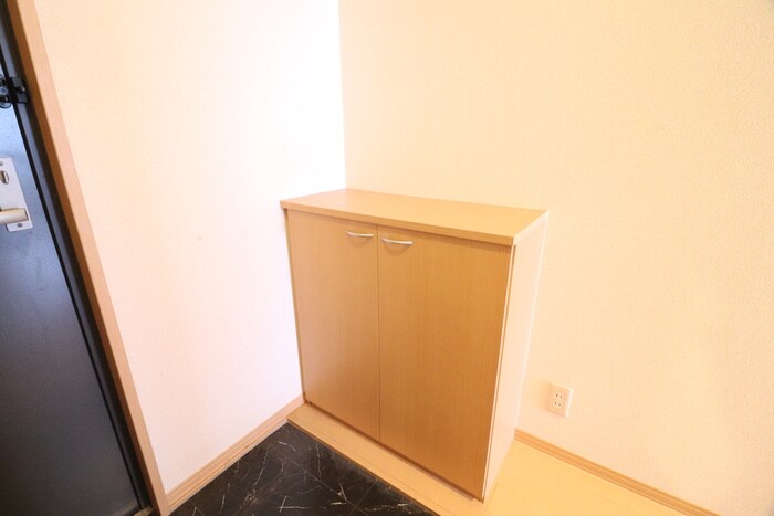 物件内観写真14　(靴箱)