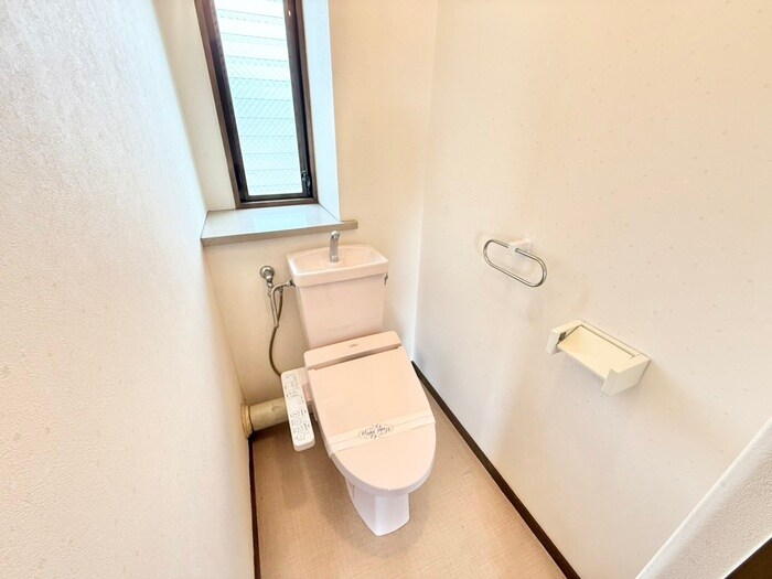 物件内観写真16　(トイレ)