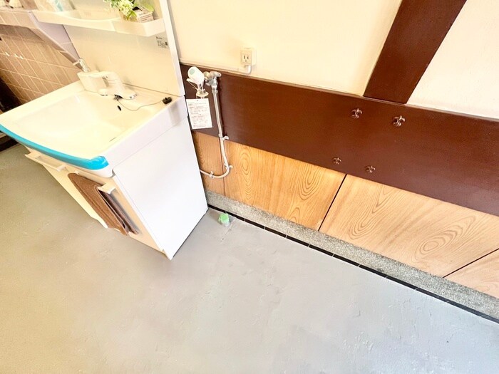 物件内観写真19　(洗濯機置場)