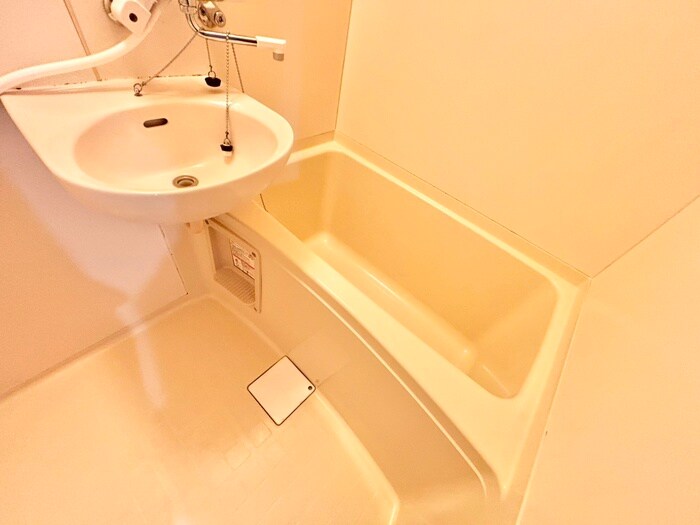 物件内観写真8　(バス／シャワールーム等)