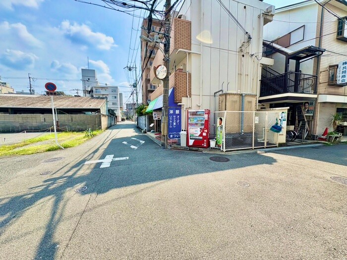 物件外観写真6　(周辺環境)