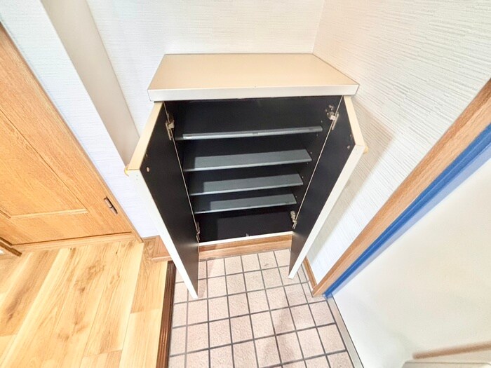 物件内観写真17　(靴箱)