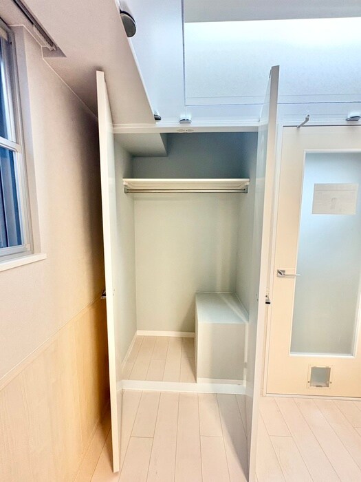 物件内観写真12　(収納)