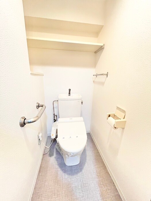 物件内観写真13　(トイレ)