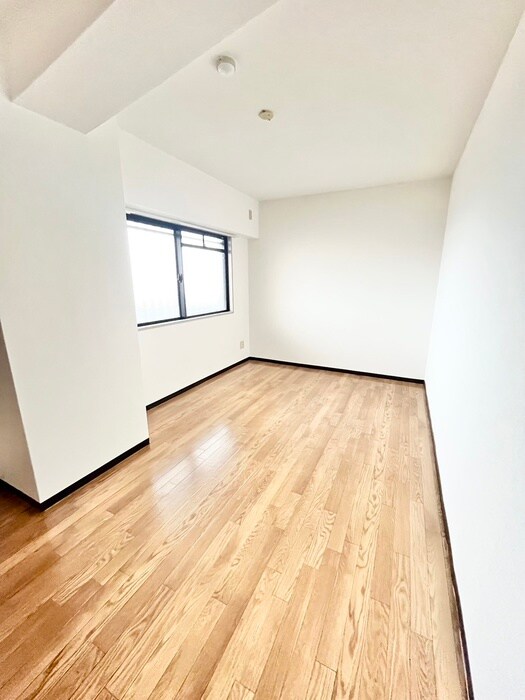 物件内観写真16　(居室)