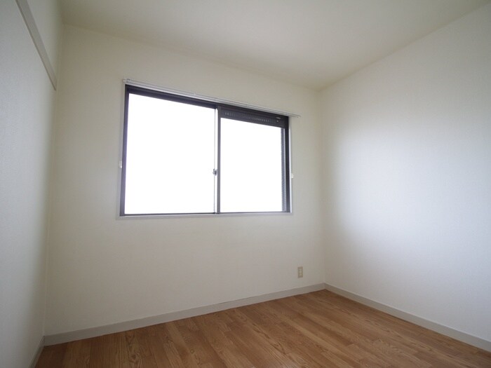 物件内観写真12　(居室)