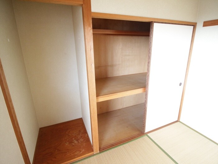 物件内観写真17　(収納)