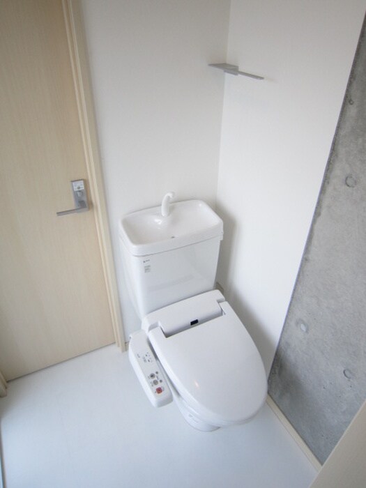 物件内観写真11　(トイレ)