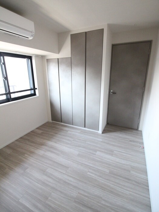 物件内観写真11　(居室)