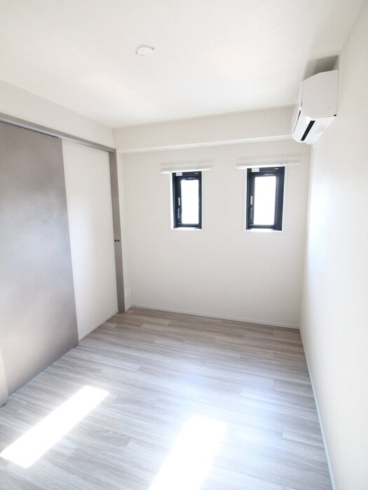 物件内観写真18　(居室)