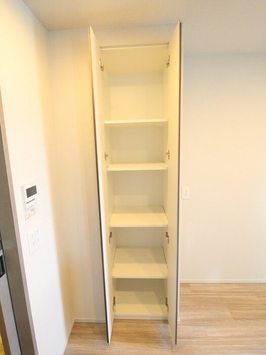 物件内観写真20　(収納)