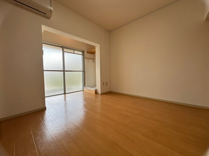 物件内観写真14　(居室)