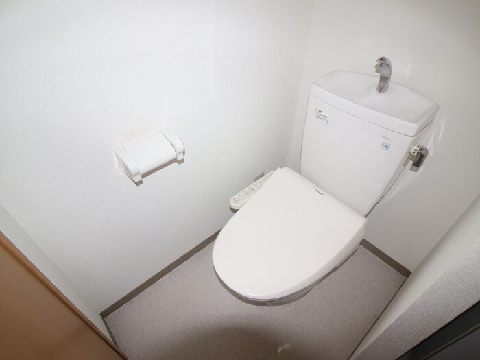 物件内観写真11　(トイレ)