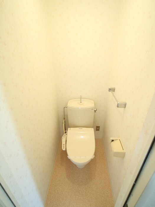 物件内観写真15　(トイレ)