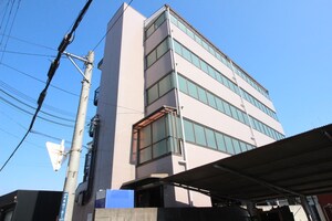 ヒサティ－松原外観写真
