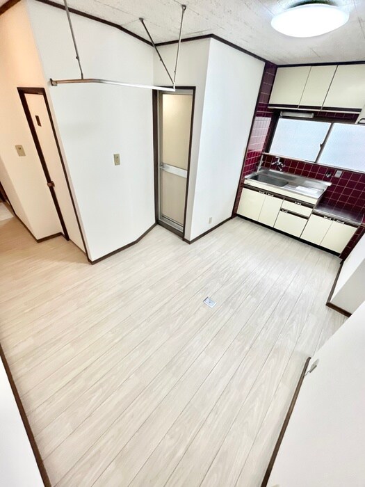 物件内観写真9　(居室)