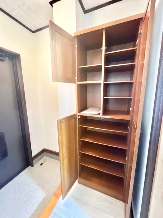 物件内観写真12　(靴箱)