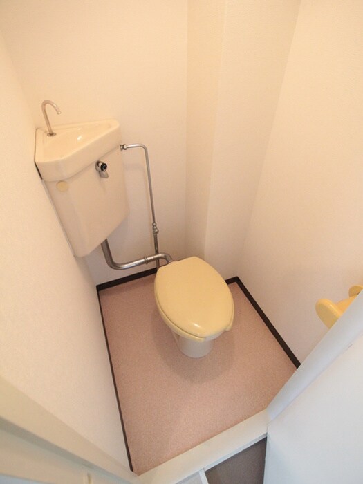 物件内観写真17　(トイレ)