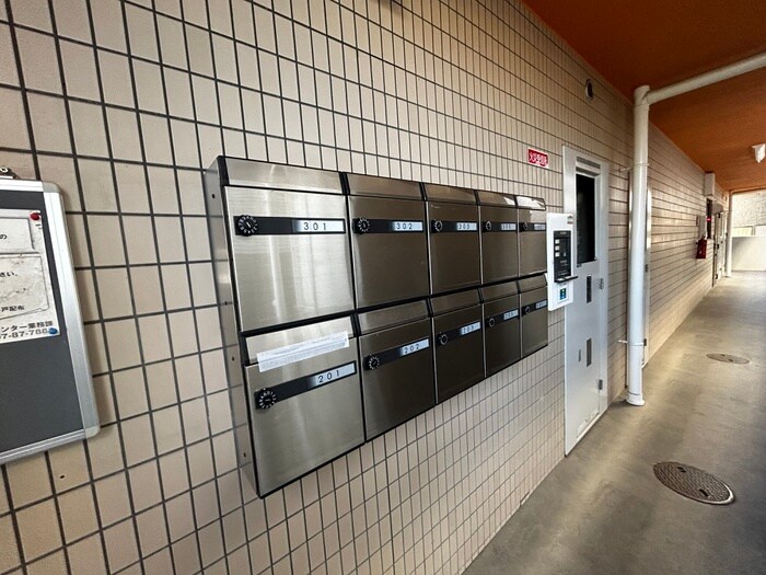 物件外観写真3　(建物設備)