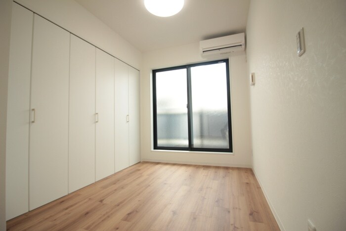 物件内観写真11　(居室)