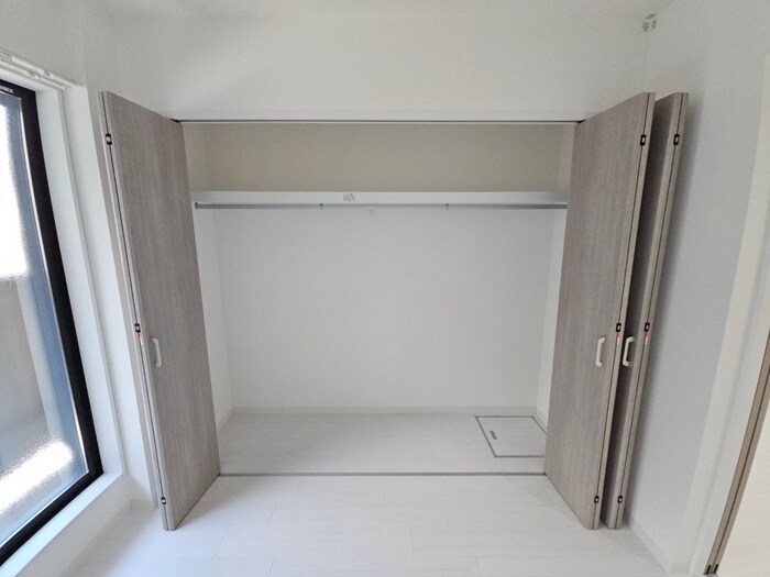 物件内観写真15　(収納)