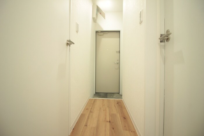 物件内観写真21　(廊下)