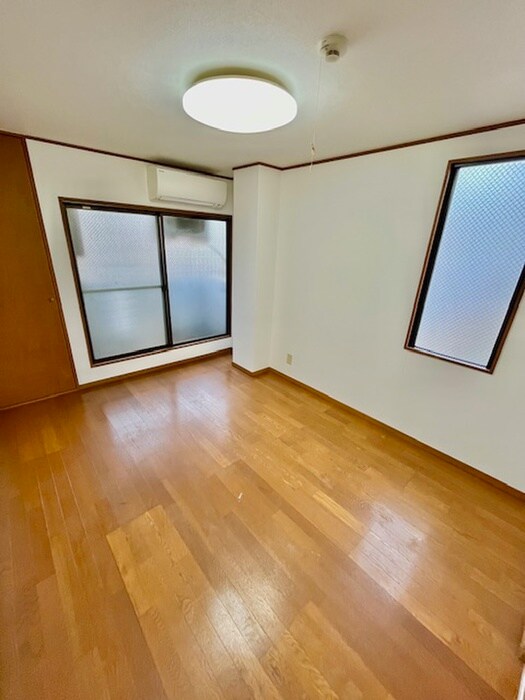 物件内観写真11　(居室)