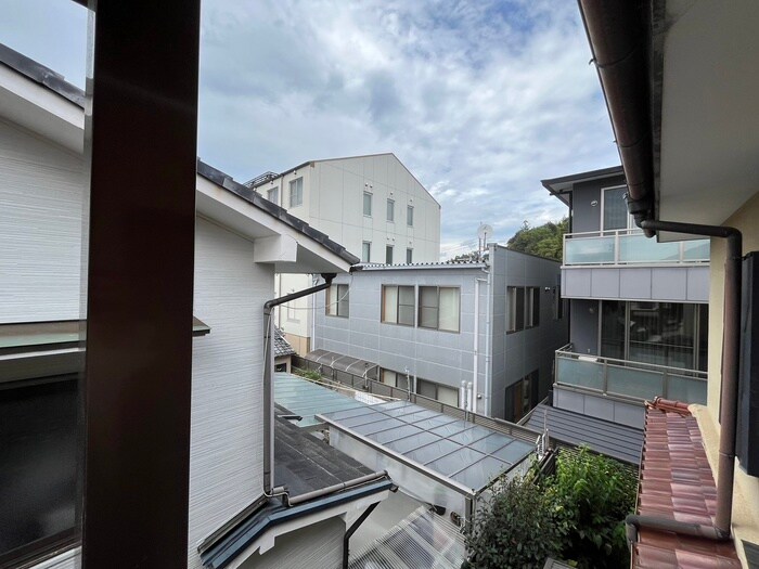 物件内観写真15　(室内からの展望)