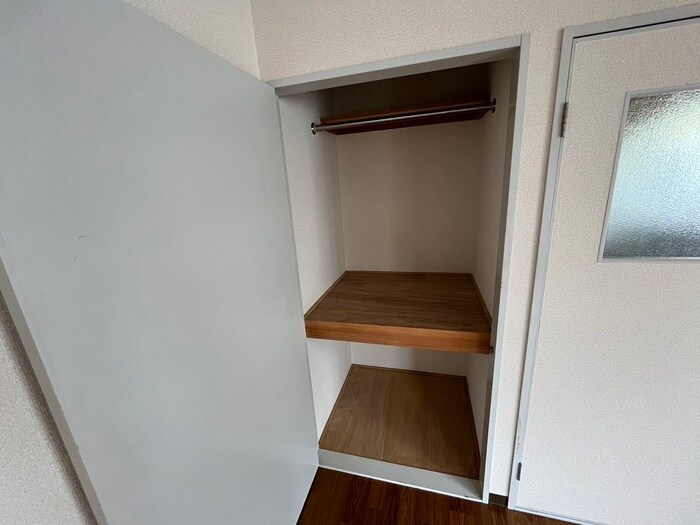 物件内観写真16　(収納)