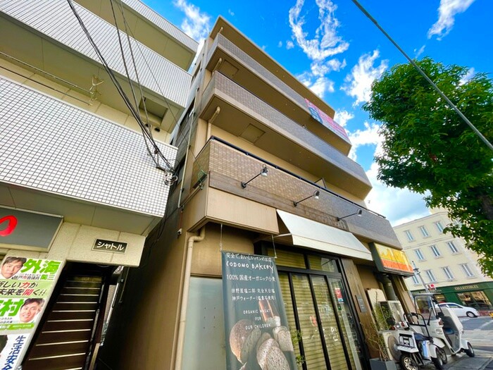 物件外観写真2　(外観写真)