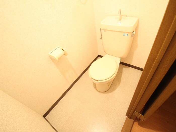 物件内観写真11　(トイレ)