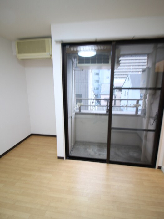 物件内観写真6　(居室)