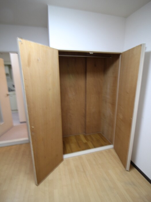 物件内観写真9　(収納)