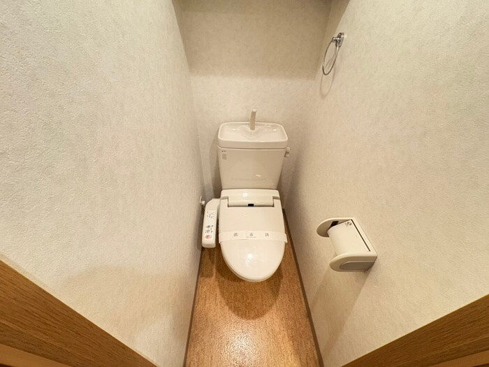 物件内観写真13　(トイレ)