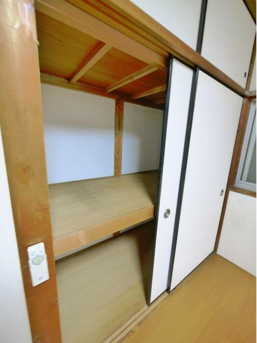 物件内観写真8　(収納)