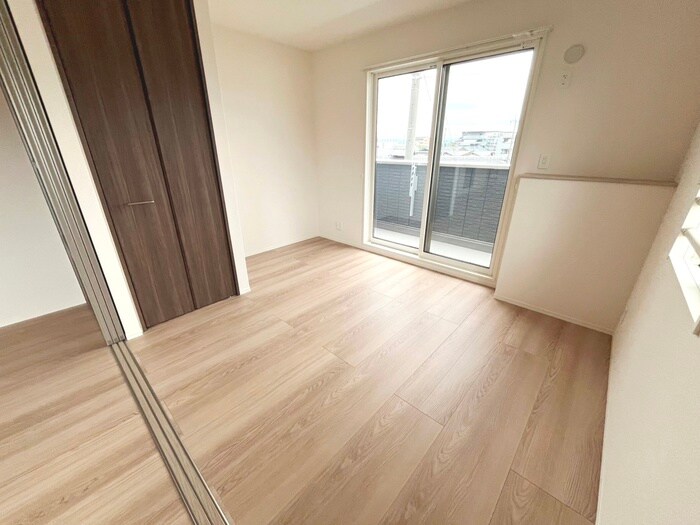 物件内観写真12　(居室)