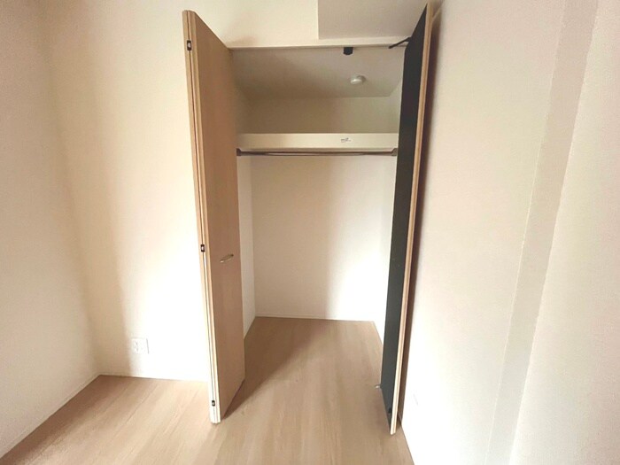 物件内観写真13　(収納)