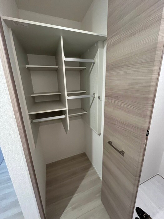 物件内観写真13　(収納)