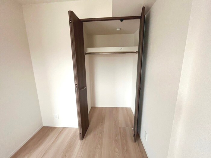 物件内観写真13　(収納)