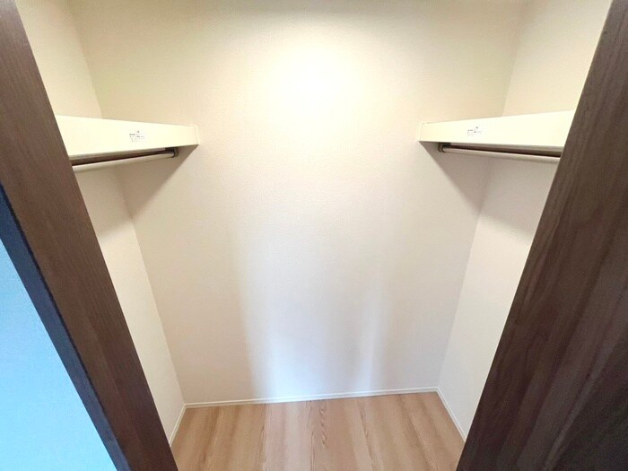 物件内観写真13　(収納)