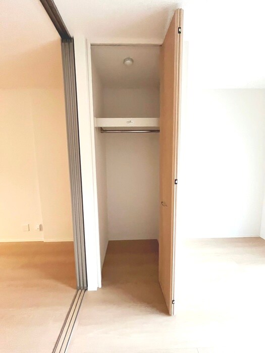 物件内観写真14　(収納)