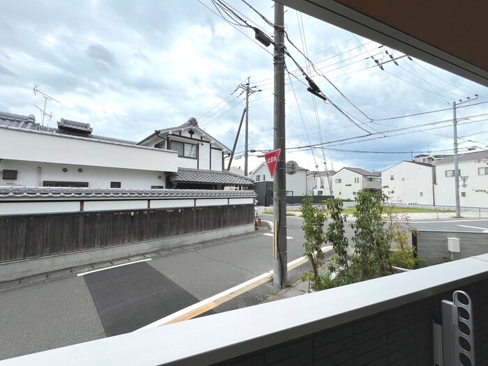 物件内観写真17　(室内からの展望)