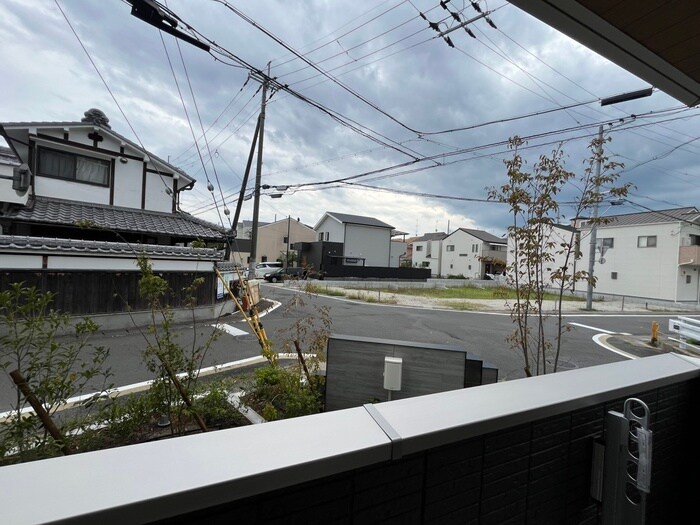 物件内観写真17　(室内からの展望)