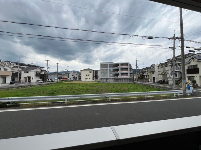 物件内観写真17　(室内からの展望)