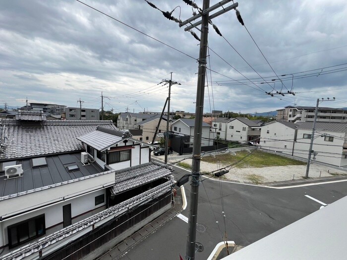 物件内観写真17　(室内からの展望)