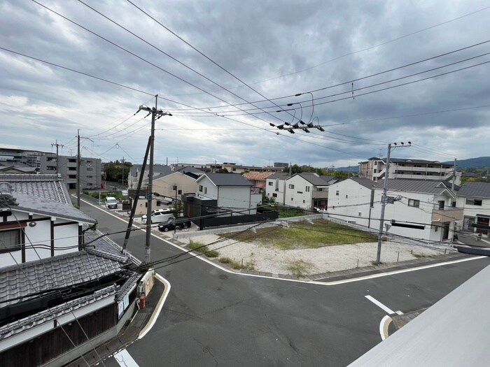 物件内観写真17　(室内からの展望)