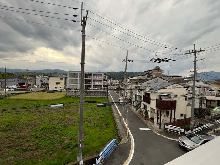 物件内観写真17　(室内からの展望)